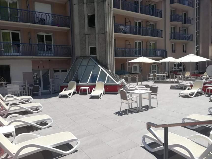 Appartement Prive Dans Residence Balneo Aladin コテレ エクステリア 写真